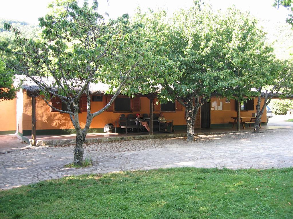 Albergue Turistico Valle Del Ambroz Hervás Zewnętrze zdjęcie